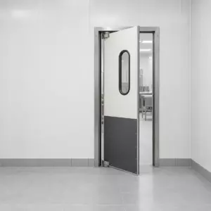 Жесткая маятниковая распашная дверь одностворчатая из сэндвич панелей 280*90